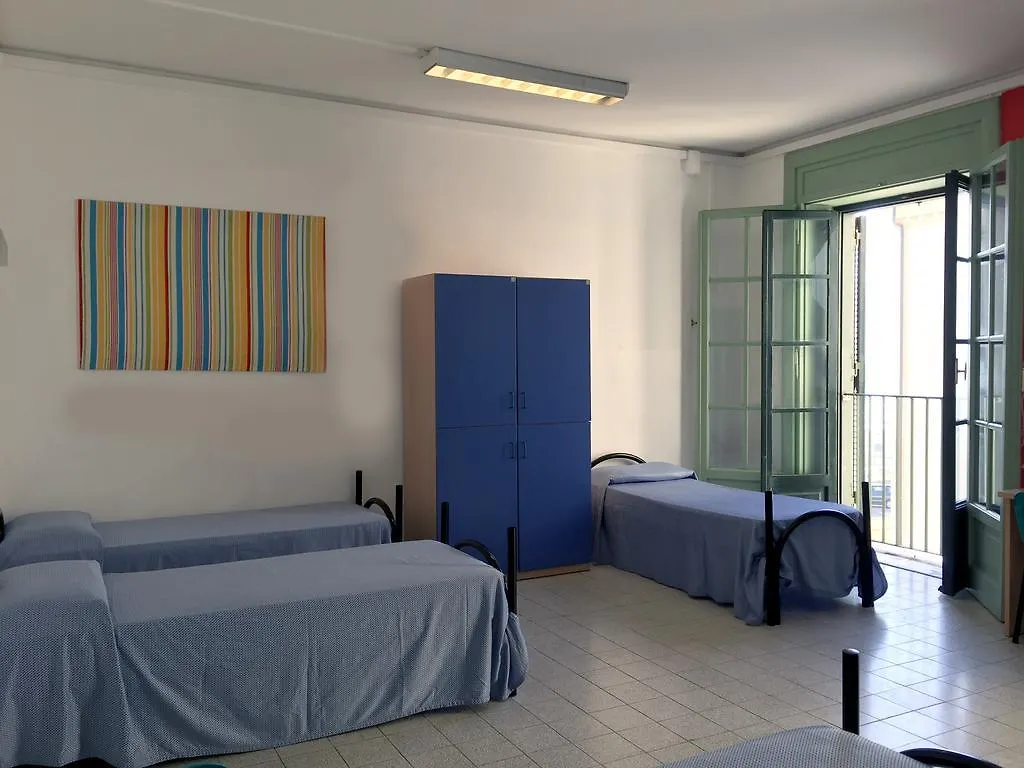 Litus Roma Hostel Lido di Ostia 0*,  Italy